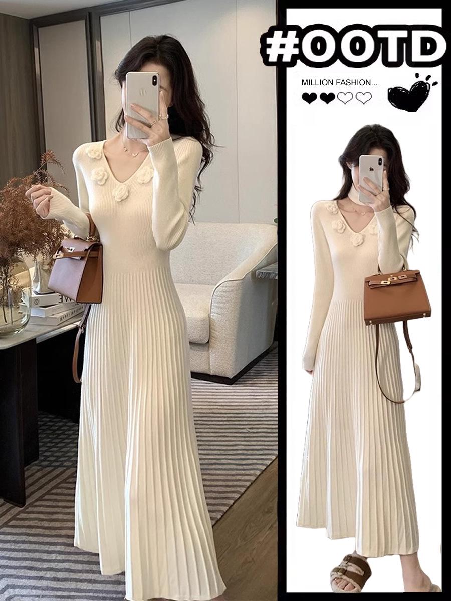 

White Floral 3D V-Neck Knit Dress - Women s Autumn/Winter Slim-Fit, Waist-Cinching, Long-Sleeved Wool Dress XL