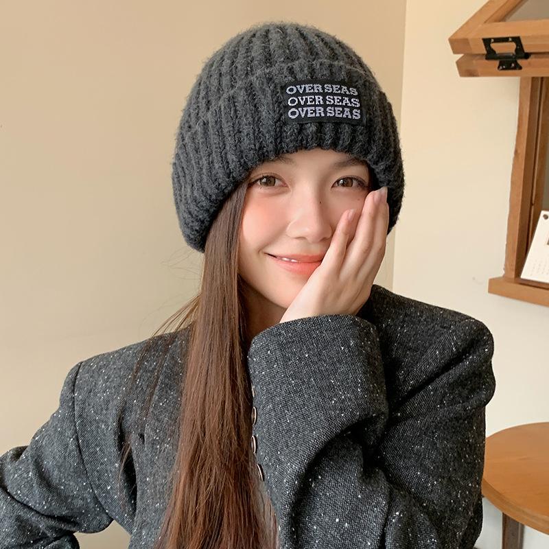 Simple Letter Patch Woolen Hat for Women in Autumn and Winter Thickened Warm Ear Protection Knitted Hat Large Head Circumference Pullover Cold Hat