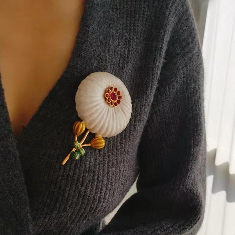 Daisy Lady Western Vintage Antique Brooch - European & American Style