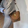 Popular Small Bag Women's Autumn and Winter New Matte Retro Messenger Bag Portable Bucket Bag