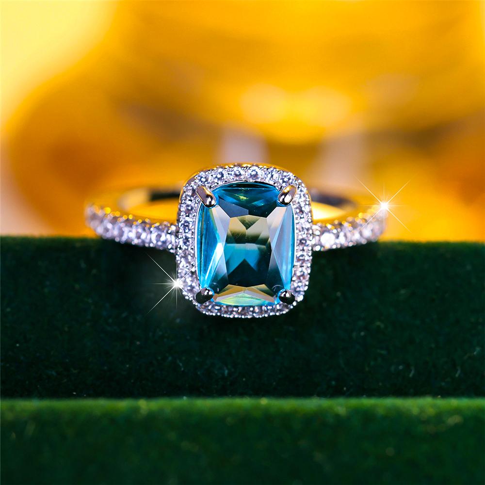 Luxury Female Light Blue Zircon Stone Engagement Ring Charm Silver Color Wedding Jewelry For Women