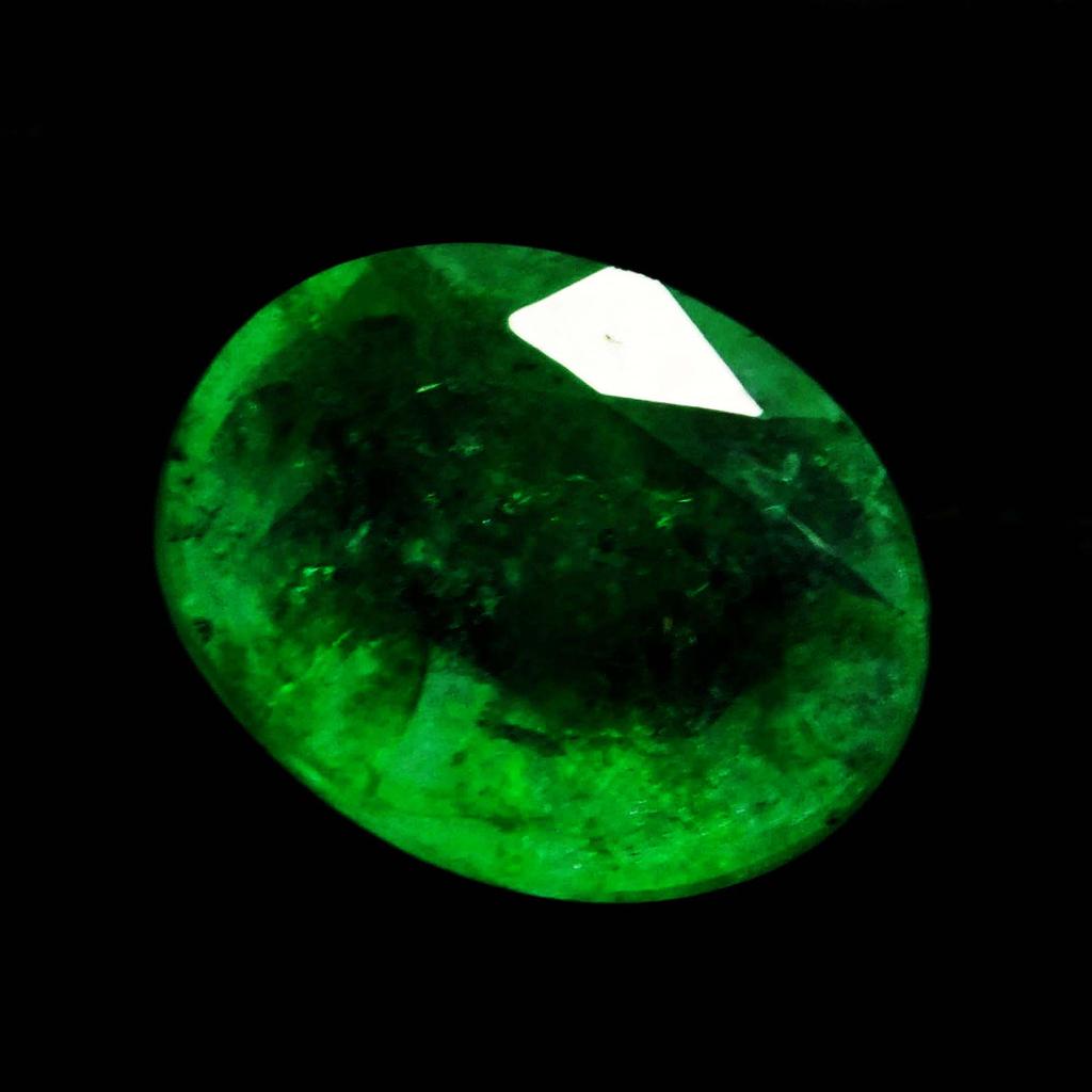 Untreated Green Colombian Emerald 3 Ct Natural Oval Cut Certified Loose Gemstone A-3200