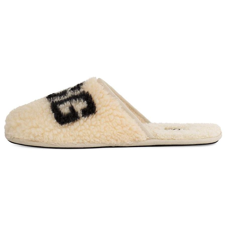 UGG Women s Classic Fluff Mini Boot Natural 1134851-NAT 41