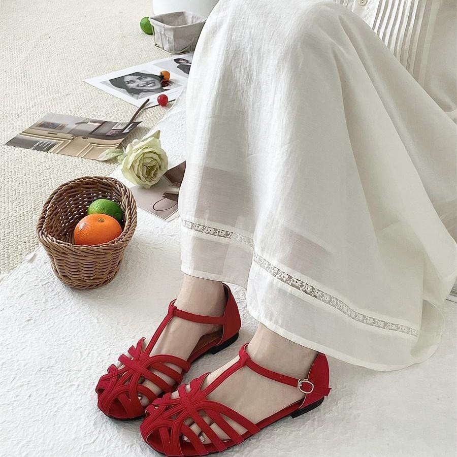 Sommer geflochten mit Tasche Kopf Sandalen Damen flach T-Riemen 2025 Mori Rock Französische Römerschuhe rot Ankara