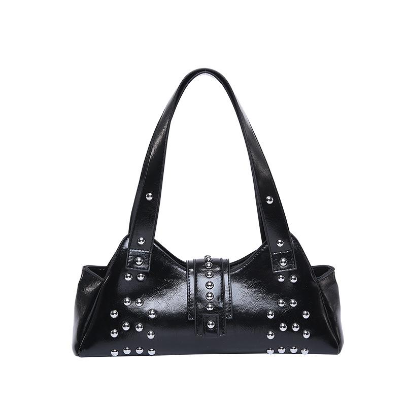 A Unique Street Underarm Bag with A Spicy Girl Style Versatile and Cool Rivet Single-shoulder Bag