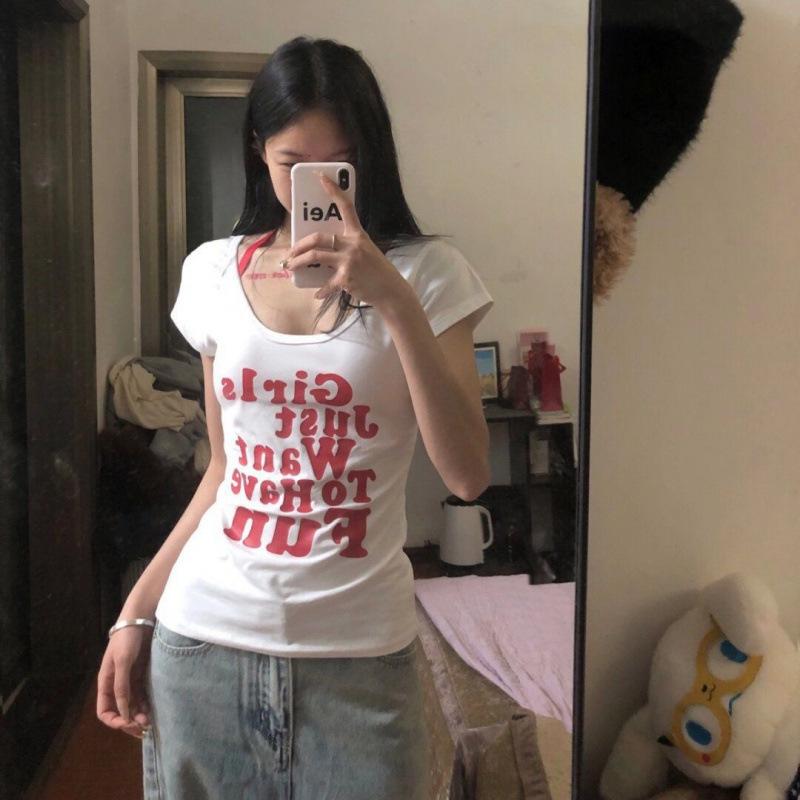 Design sense Korean pure desire Spice Girl short short-sleeved T-shirt women's summer new versatile bottoming shirt top tide