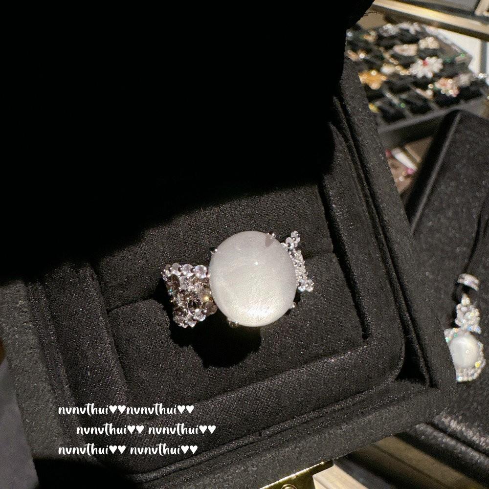 Lychee Frozen White Chalcedony Large Egg Surface Gem Pendant Necklace, Water Spirit, Concubine Smile, Egg-Shaped Zircon Ring.