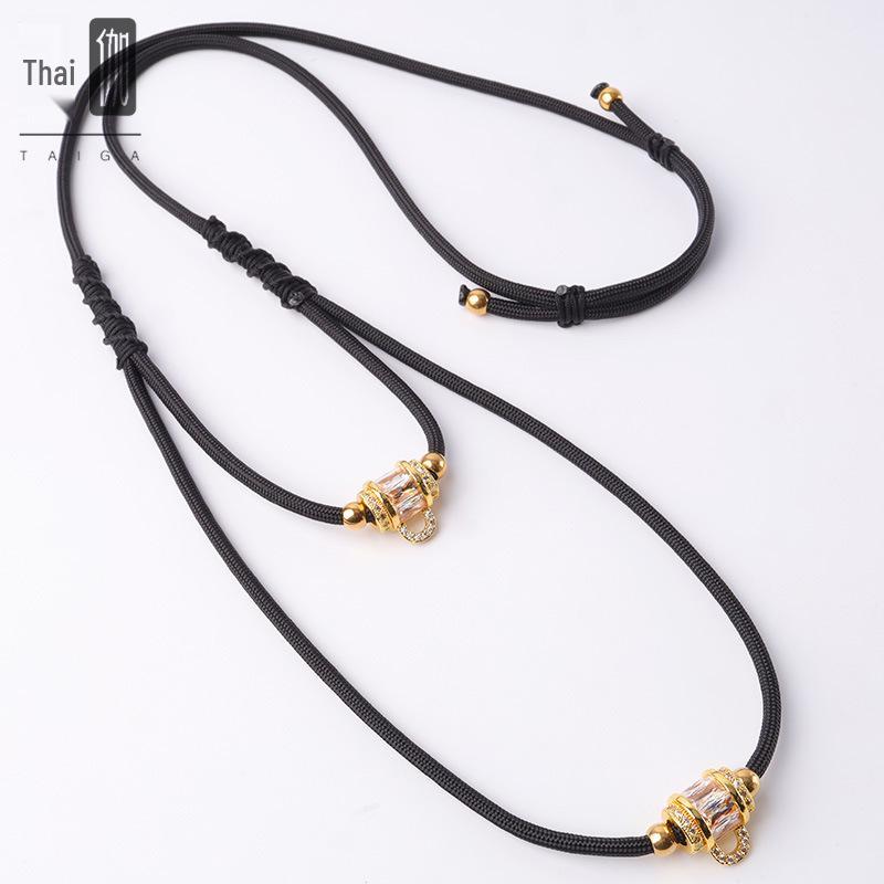 Amuletă Buddha Thailanda Lumină Aurie Lux Diamant Șnur Cordon – Colier Ajustabil