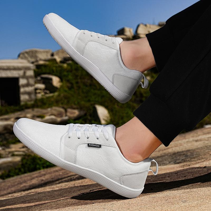 Large Size Comfortable Fly-woven Casual Shoes, Light, Breathable and Non-slip Indoor Fitness Shoes, Barefoot Running Tide Shoes