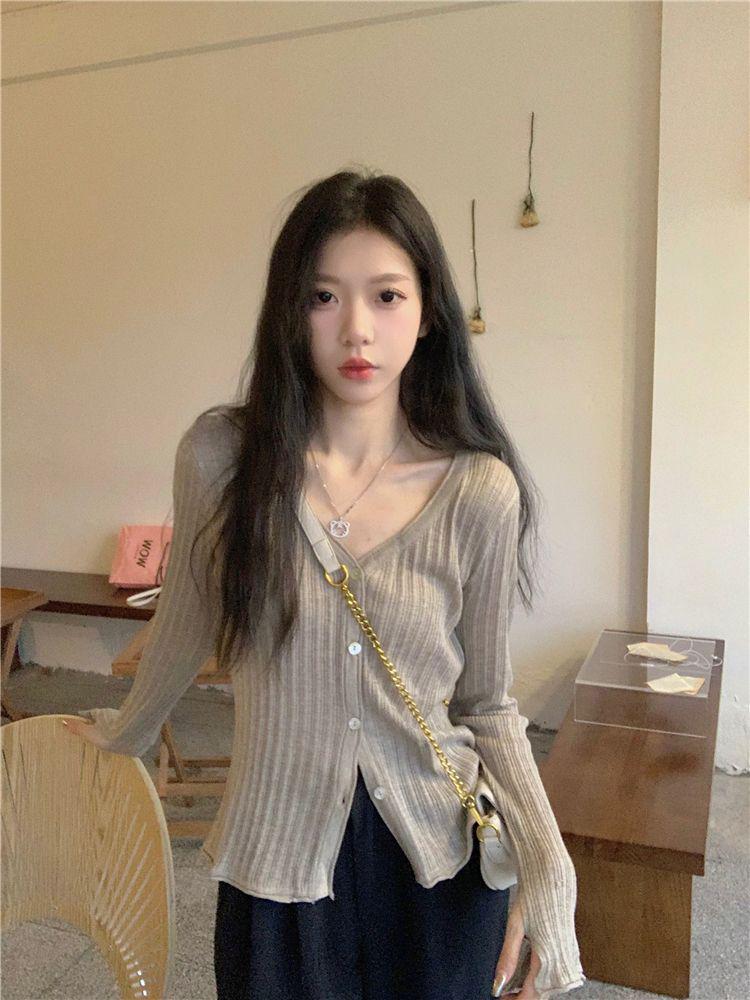 

Розовый трикотажный кардиган с V-образным вырезом и рукавами-колоколами - Большой размер, корейский стиль, женская весенняя верхняя одежда One Size (suggested for up to 125 jin)