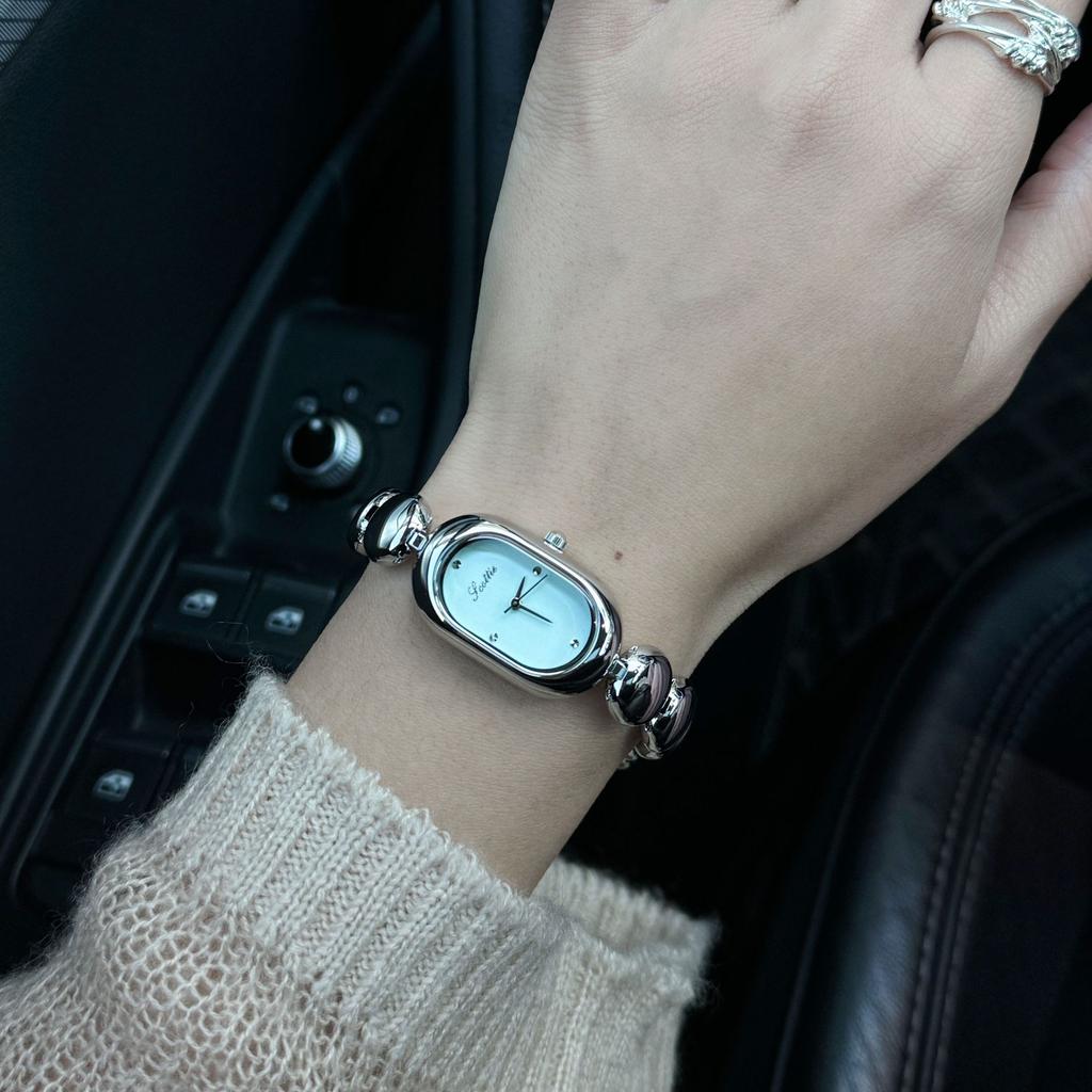 9731B High Value Gold Women'S Watch Temperament Oval Watch Bracelet Women