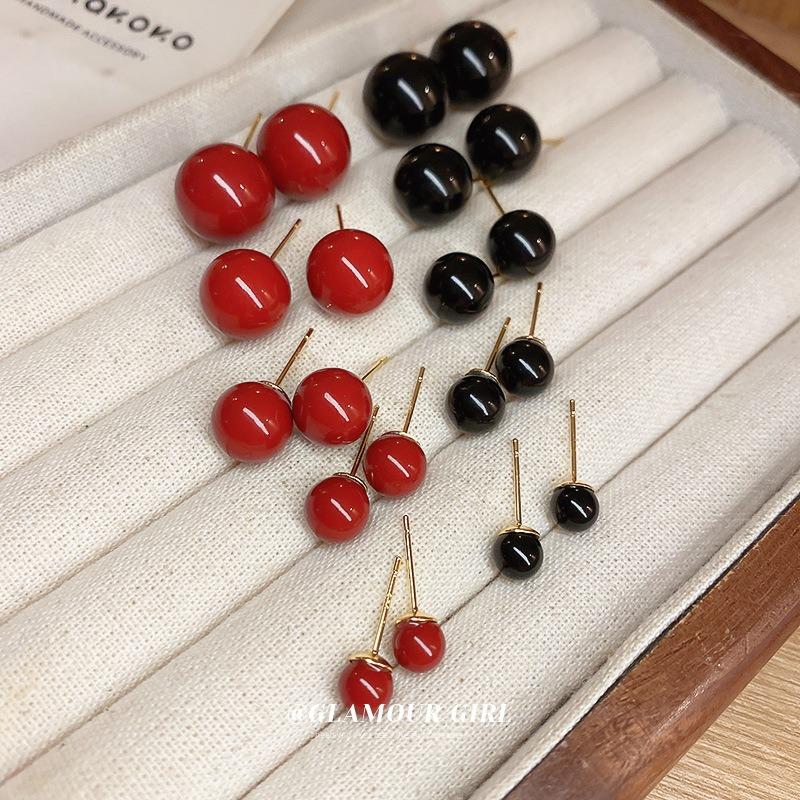 Real gold electroplated silver needle geometric red New Year's stud earrings niche simple versatile earrings light luxury high-end earrings women