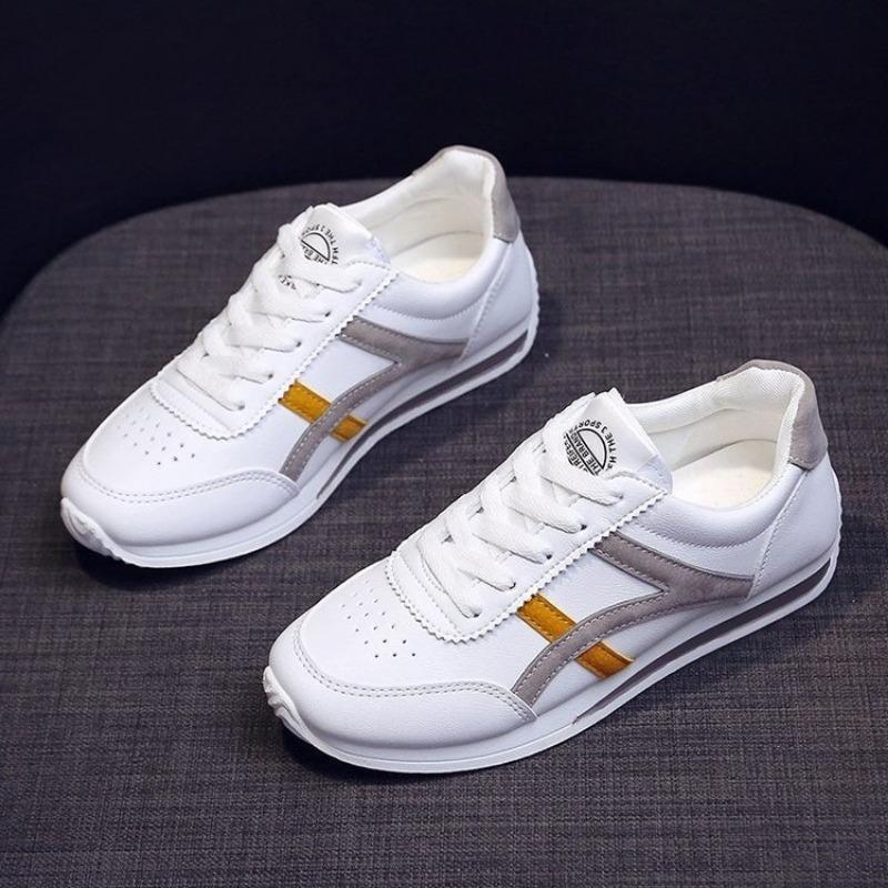 Fashion Women Leather Comfort Sports Shoes Woman Small White Shoes Fashion Comfort Sneakers All-match Lightweight Casual Running Shoes