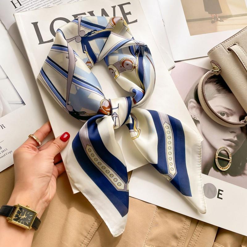 Elegant Silk-Like Square Scarf Women Korean Style Print Neck Lightweight 70x70cm Nylon Fashion Accessory