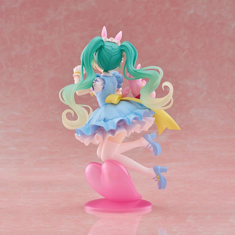 20CM Anime HATSUNE MIKU Figure Noodle Stopper Figure Rabbit Ear Pajamas Model Toy Doll Aciton Figure Collection Gift PVC