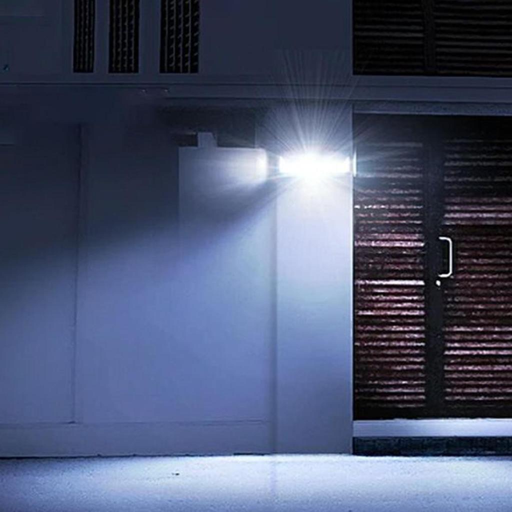 Clip On Solar Motion Lights Motion Sensor Solar Lights Clip On Waterproof Security Lighting for Gate Patio Deck Backyard Camping