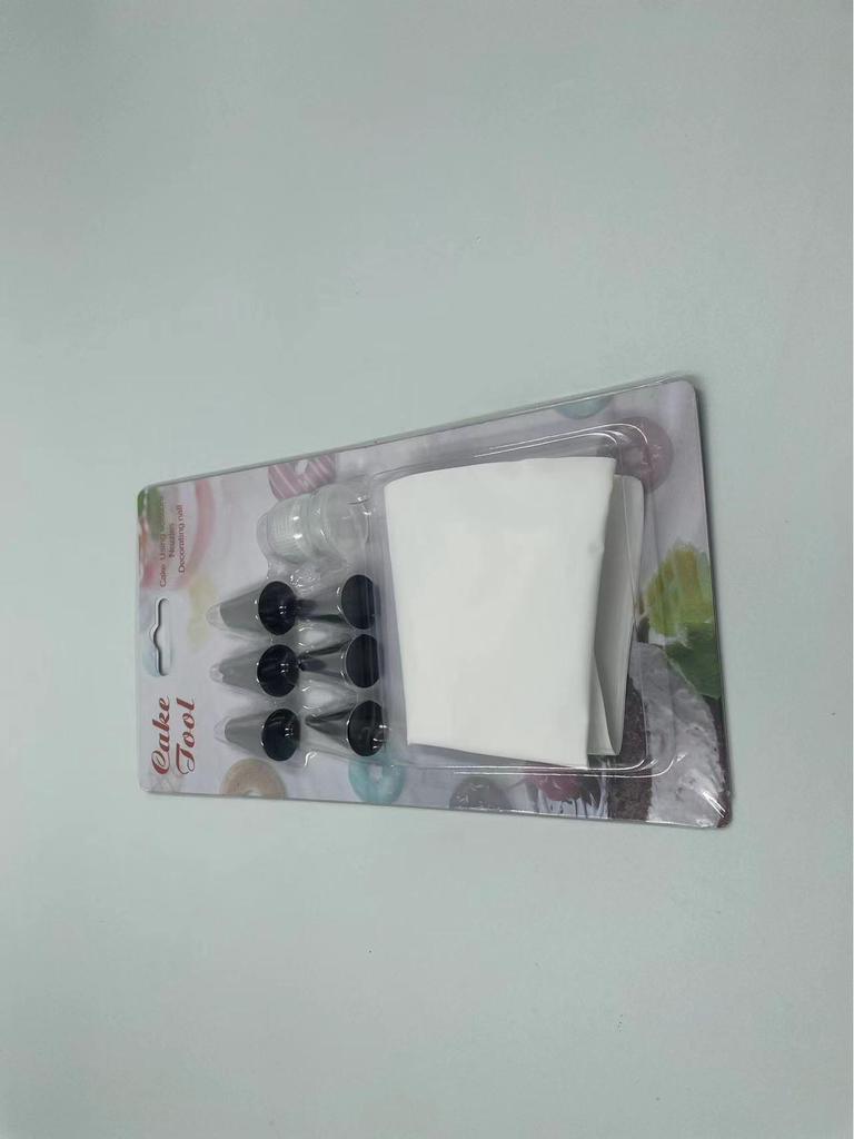 8-Piece Stainless Steel Nozzle Set: 6 Small Nozzles, EVA Decorating Bag & Connector