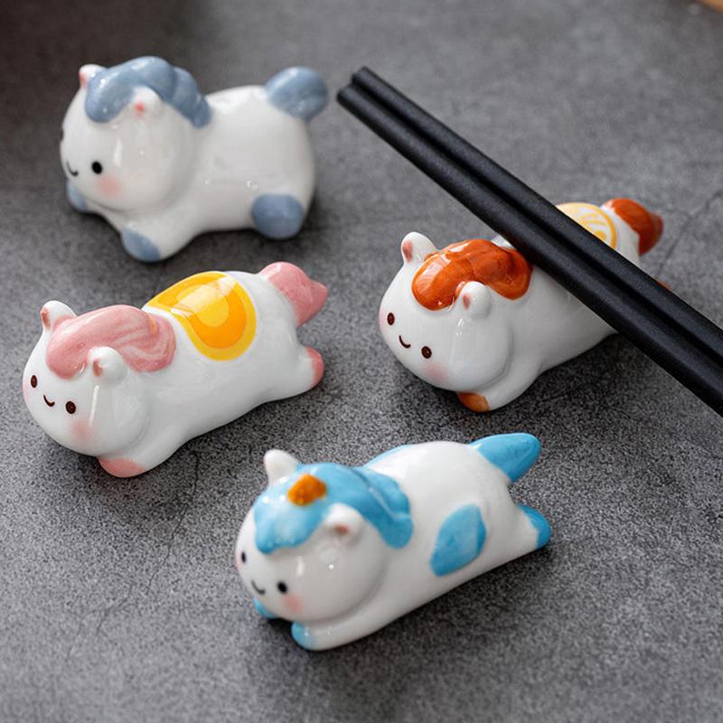 Cute Ceramic Horse Chopstick Rest Rack & Holders Spoon Fork Knife Stand Flatware Organizer Horse Year Ornaments Table Decor