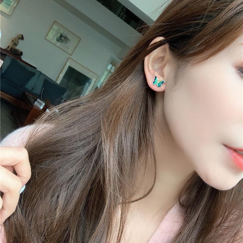 Charming Green Butterfly Earrings In Vintage Oil Painting Style