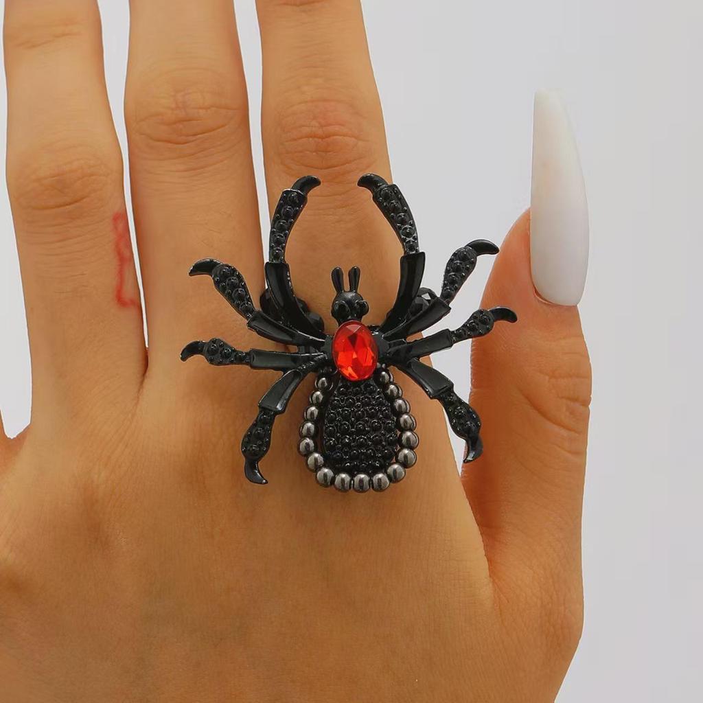 Halloween Spinnenstecker: Dunkler, dreidimensionaler Punk-Stil für einen coolen, ausgefallenen Look - Perfekt für europäische und amerikanische Fashionistas.