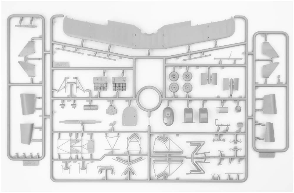 ICM Bu131D trainee figure plastic model 32034 1/32 Bücker w/German