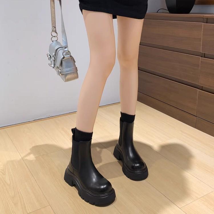 Thick-soled heightening super fire street explosion Martin short boots children British style autumn new Chelsea single boots