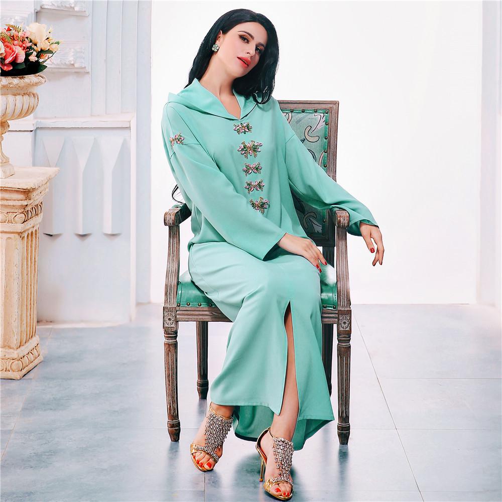 Blau-graue handgefertigte Diamant-Kapuzenrobe für muslimische Frauen