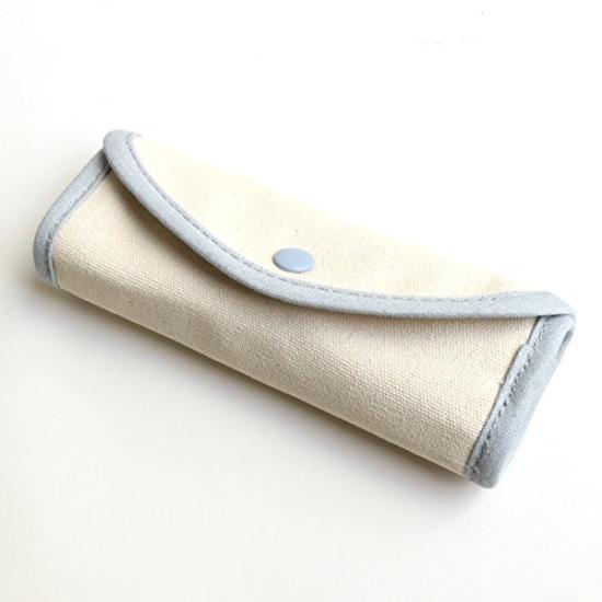 Clover Sada háčků s 10 háčky, 3 jehlami na zaplétání, mini nůžkami, 10 cm měřidlem a pouzdrem 43-405