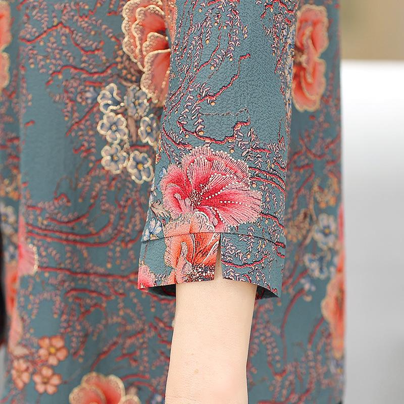 Plus Size Summer Lapel Shirt for Elderly Women, Three-Quarter Sleeves, 60-70 Year Olds