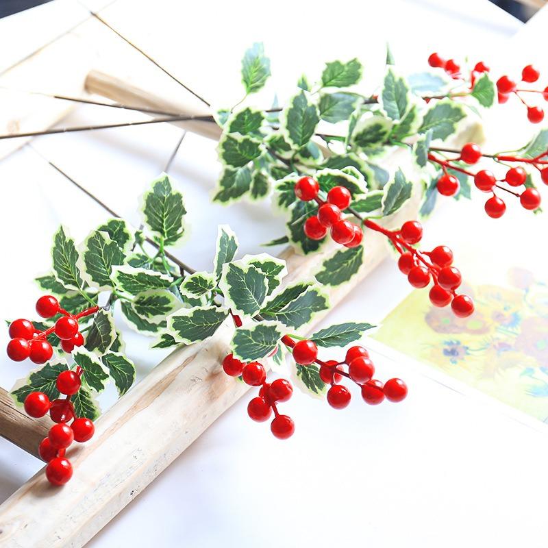 Artificial Berries Holly Red Berries Green Leaf Branches Dining Table Flower Arrangement Decoration DIY Xmas Tree Pendants