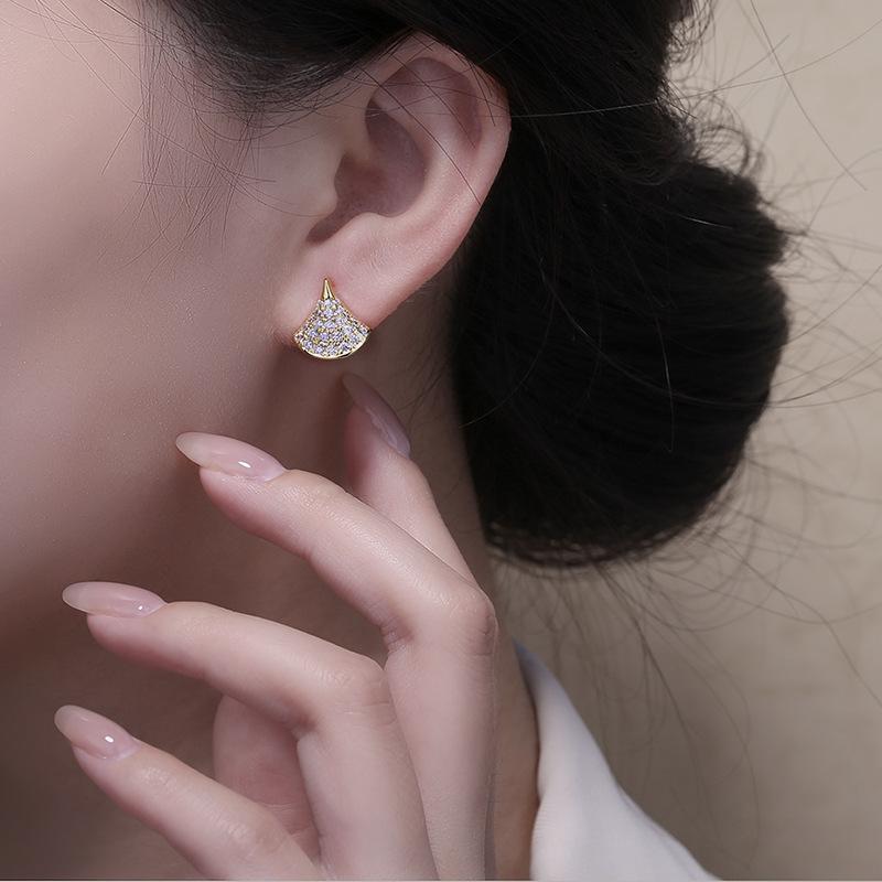 S925 Sterling Silver Small Diamond Fan Stud Earrings