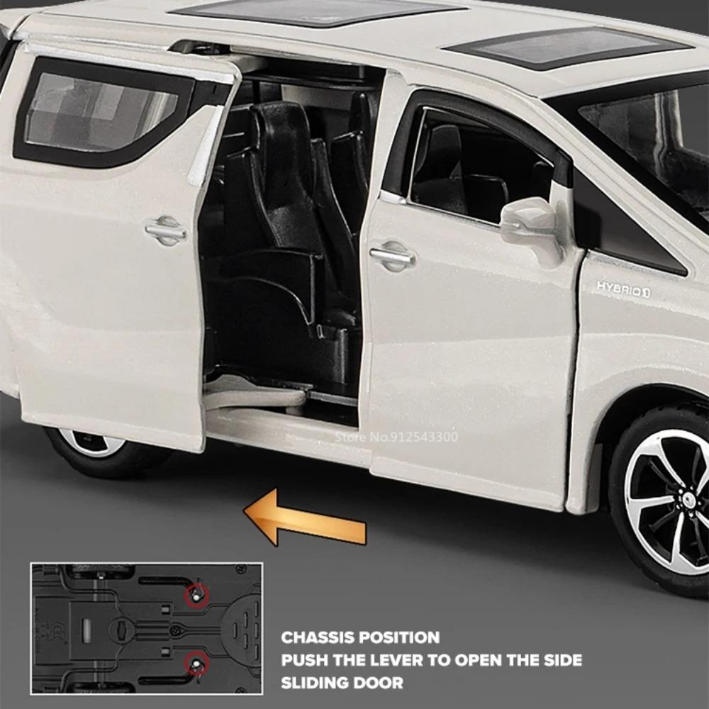 1:32 Scale Alphard Land Cruiser Toy Car Model Alloy Diecast Sound Light Pull Back Simulation Vehicle Models Boy Collectible Gift