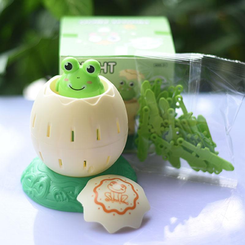 Mini Penguin Novelty Educational Toy for Kids - Interactive Parent-Child Game - Holiday Party Favor - Frog Pirate Bucket Theme