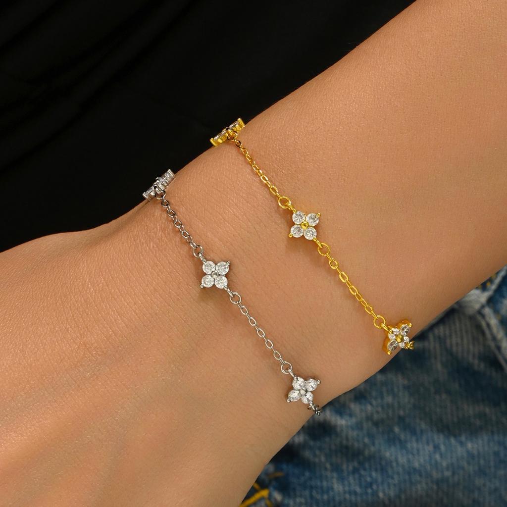 Fashion Four-leaf Flower Zircon Bracelet Women's New Light Luxury Niche Design Jewelry