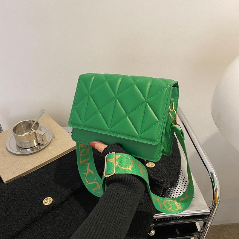 Fashi embossed flap women's crossbody bag, mini handbag, luxury square shoulder bag, plaid casual bag, waist bag