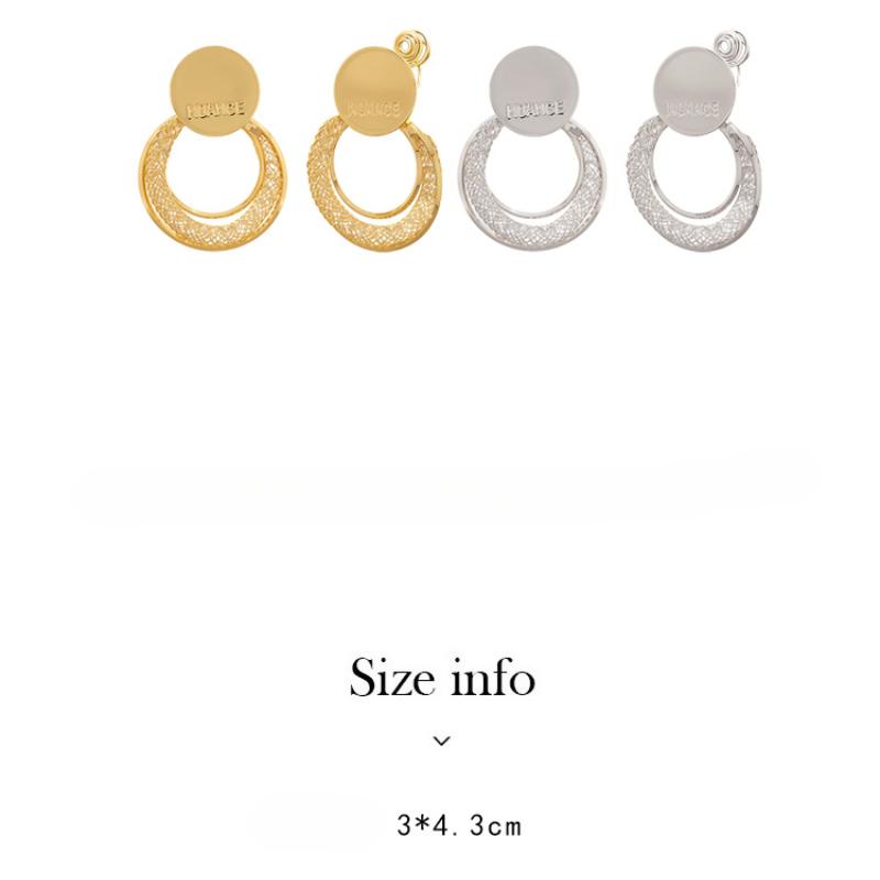 Letter Circle Pendant Women Fashion Mosquito Coil No Piercing Ear Clip Women