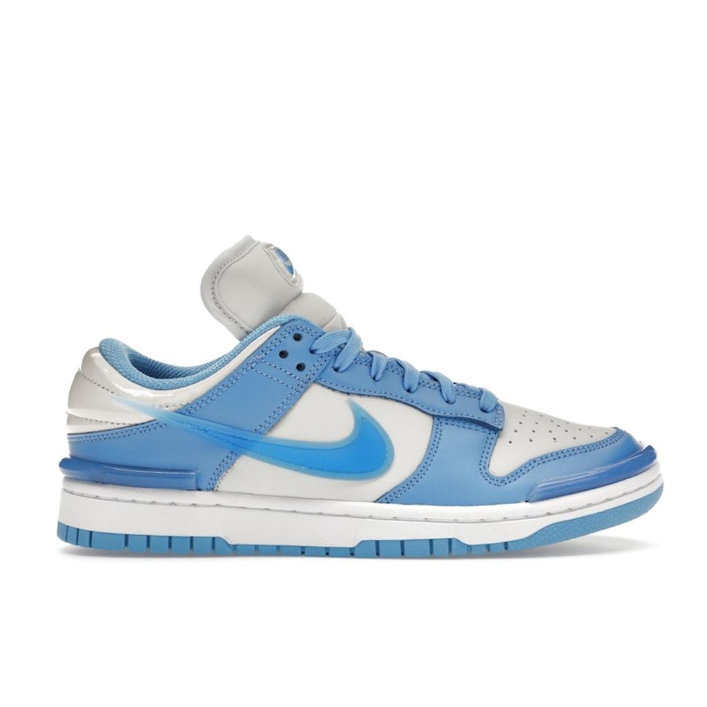 Nike Sneakers da Donna Dunk Low Twist University Blue Bianco Polvere di Fotoni DZ2794-002