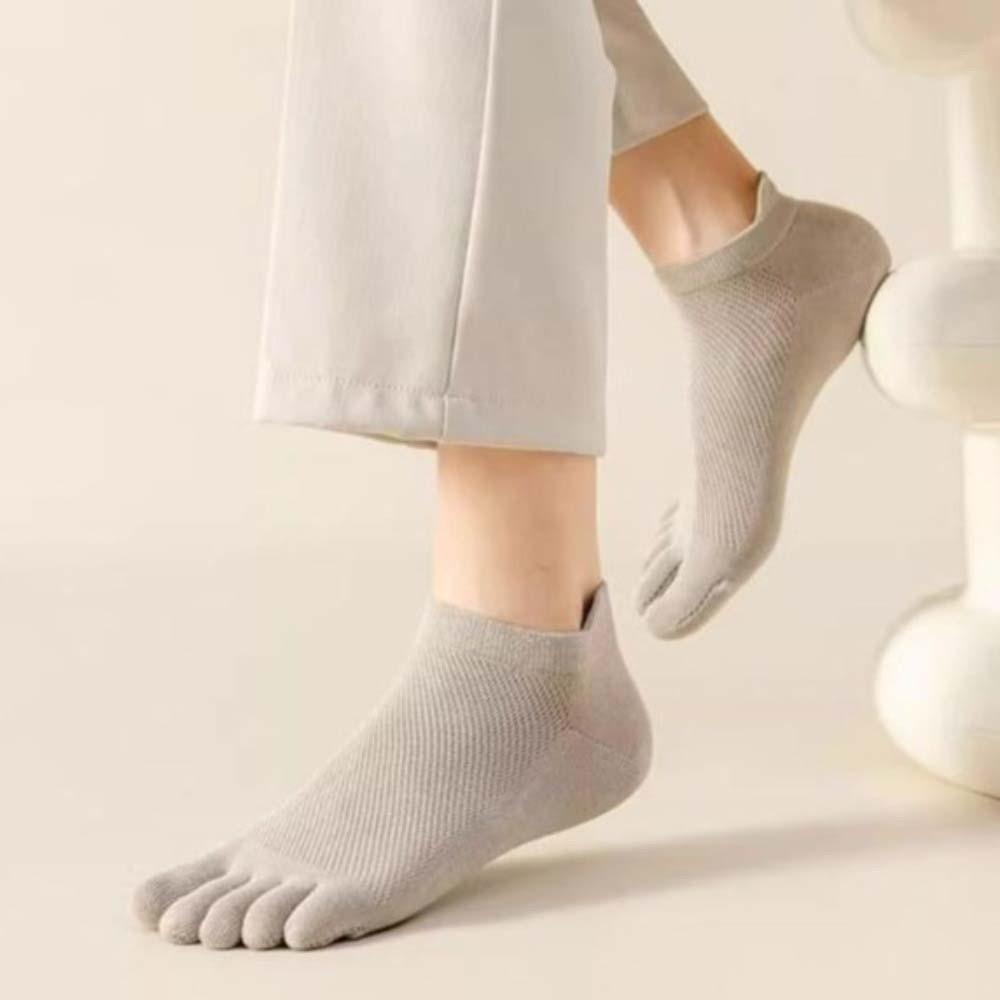 Anti-slip Five Toe Socks Mesh Low Cut Sports Socks Sweat-Absorbing Men's Five Finger Socks Soccer
