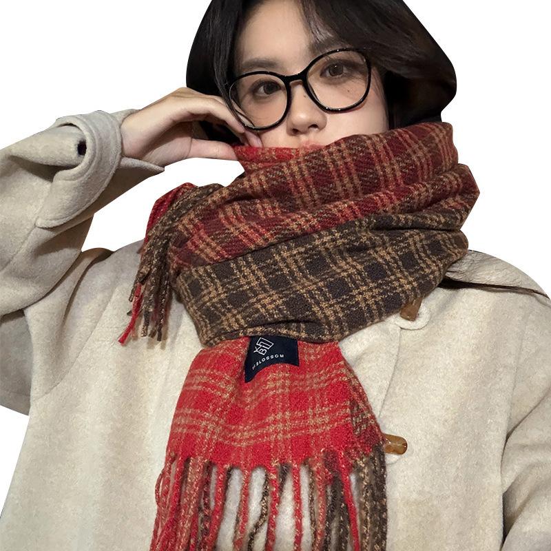 Plaid Scarf for Girls in Winter New Double Sided Korean Style High End Thickening with Coat Retro Scarf
