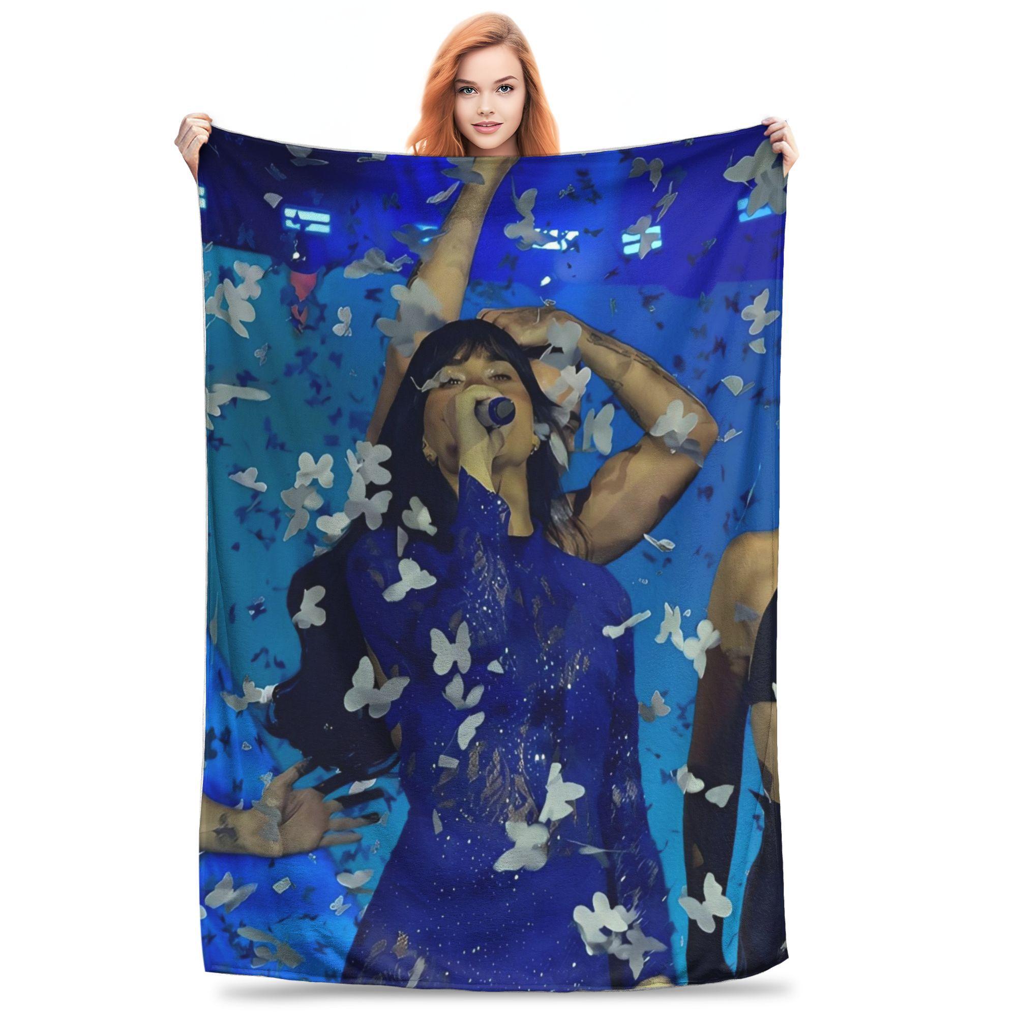 

Aitana Music Singer Flannel Blanket Winter Soft Durable Throw Blanket for Students Home Street Trend Bedspread Sofa Bed Cover 75x90cm