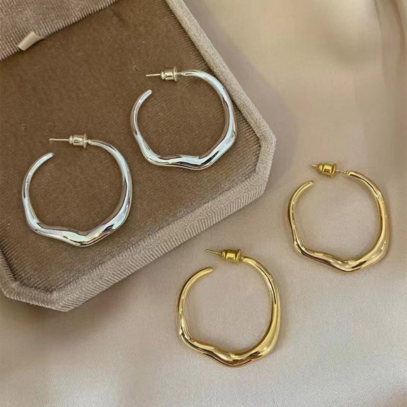 Stylish Hoop Earrings Accessory Fashionable Circle Earrings for Weddings Parties Stylish Big Hoop Earring Charm