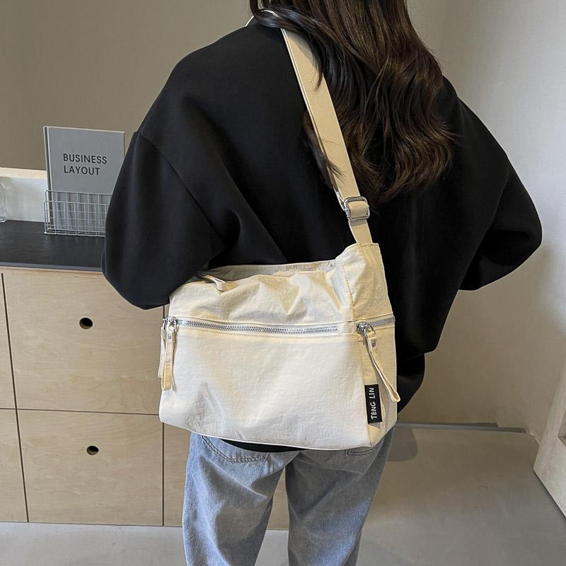 Dámská crossbody taška jednobarevná taška přes rameno sportovní studentská taška do třídy taška s více kapsami