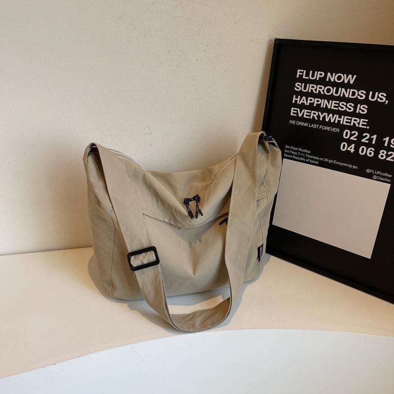 2025 New Casual Cloth Bag, Foreign Lazy Style Bag, Women's Shoulder Crossbody Niche Design Commuter Tote Bag