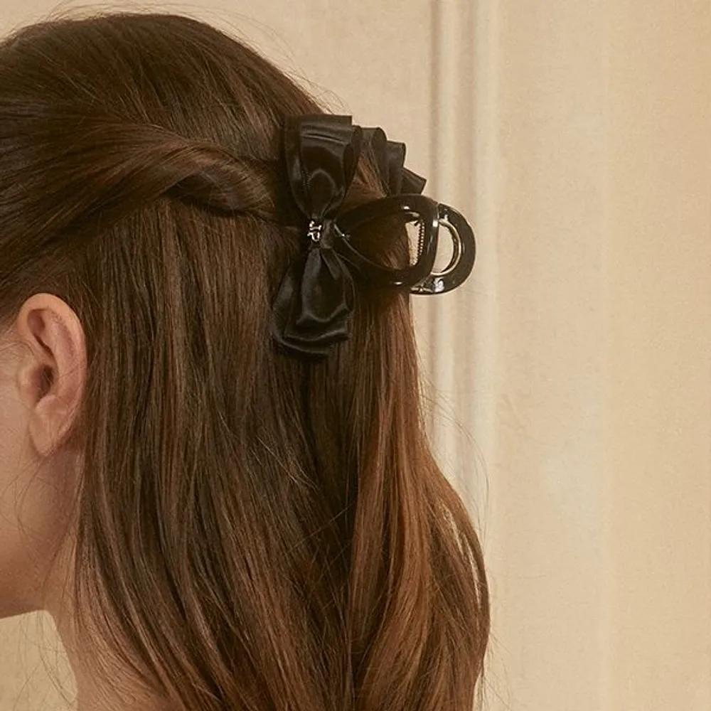 JP 3-Tier Ribbon Hair Clip JP-24-446CC black