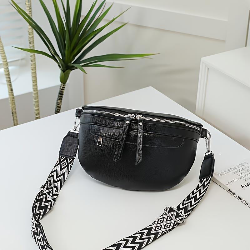 Women'S Stylish White Saddle Bag with Fringe Detail Casual Crossbody Chest & Waist Pack, Wide Strap Shoulder Bag, Trendy Fashion Accessory
