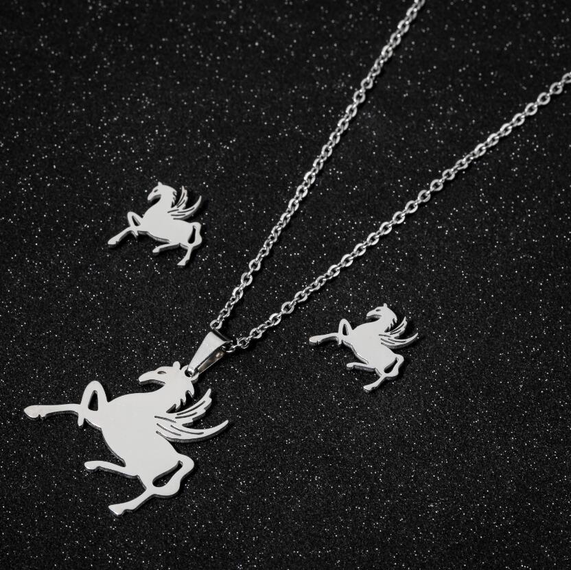 

2025 New Wholesale Animals Gold Color Smooth Zircon Set For Women Elephant Necklace And Earring Set Cute Accessories Gift Sets 45cm