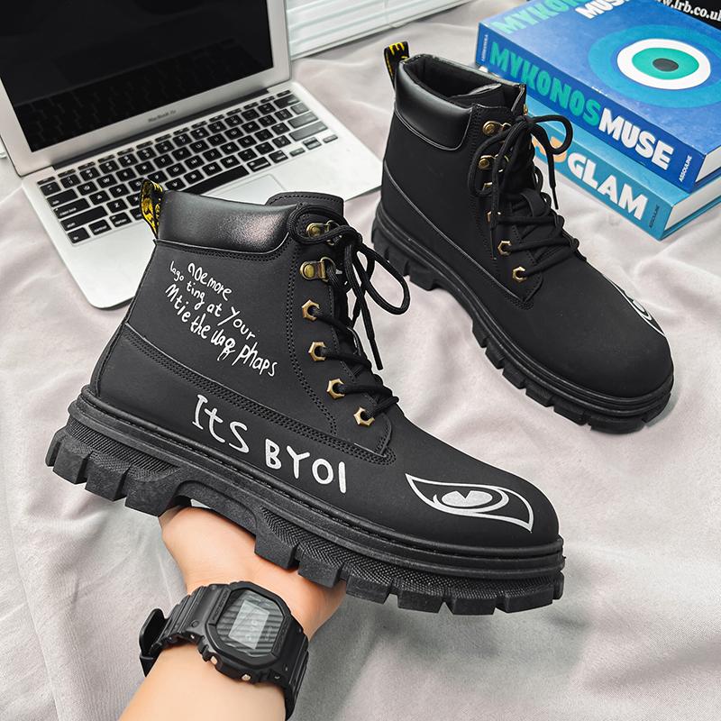 Nowe modne jesienne i zimowe męskie wysokie buty Martin dla studentów, mężczyzn i chłopców, modne buty robocze z miękką podeszwą, ochrona pracy, trampki Martin