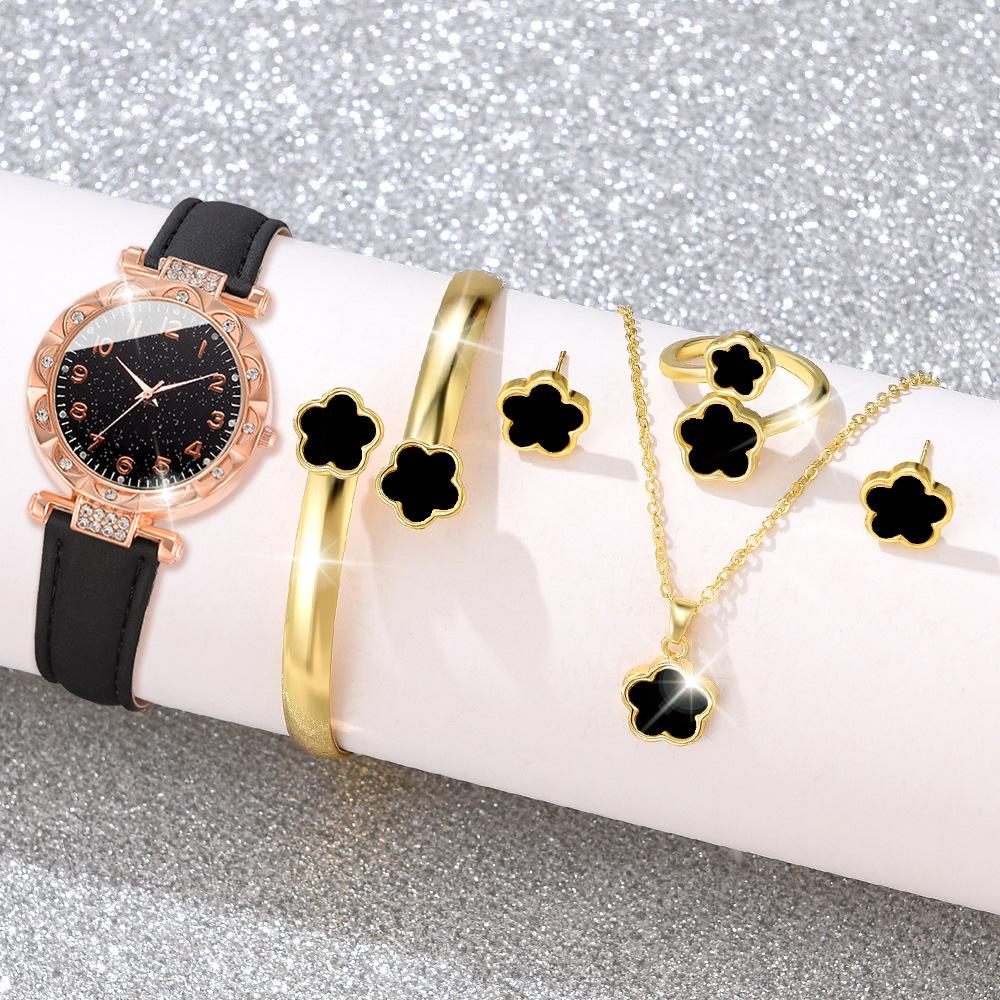 Diamond Watch Women's Belt Digital Disc Quartz Watch High Value Clover Jewelry Watch Set