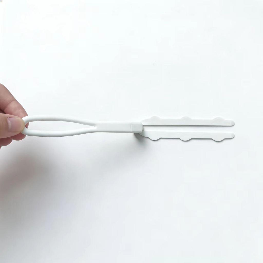 360° Double-Sided Electrostatic Duster with Replaceable Fiber Head for Gap Cleaning and Dust Adsorption