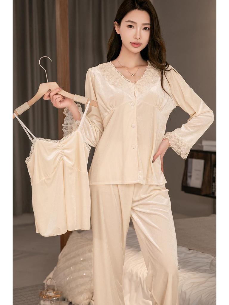 2025 Gold Velvet Autumn Pajamas: Comfortable Casual Two-Piece Homewear Set